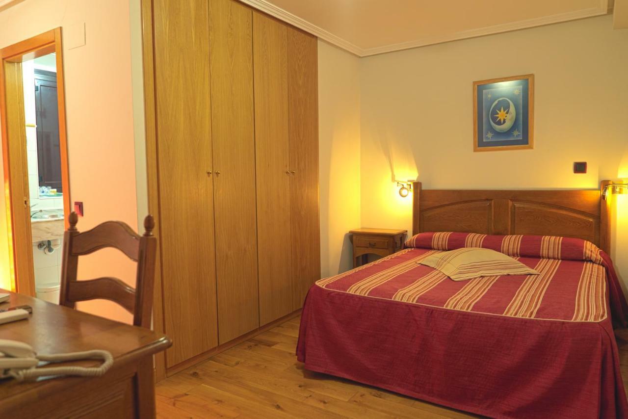 Hotel Jacobeo 2*